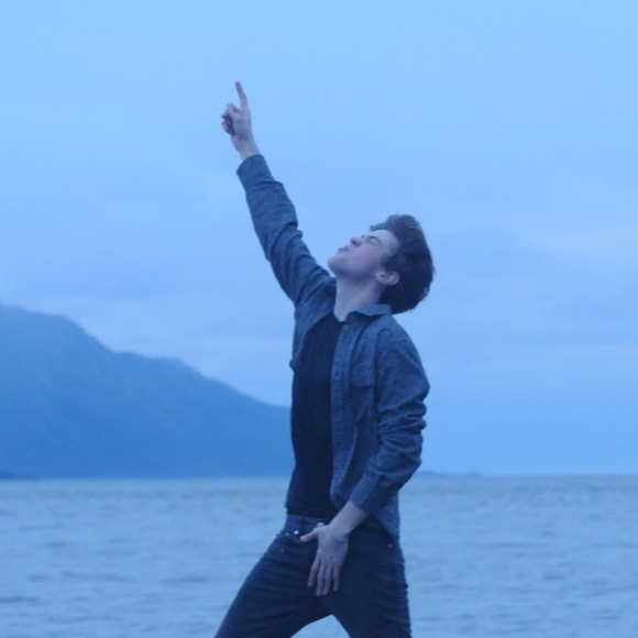 Meet your Posher, Matthew - Picture 1 of 1